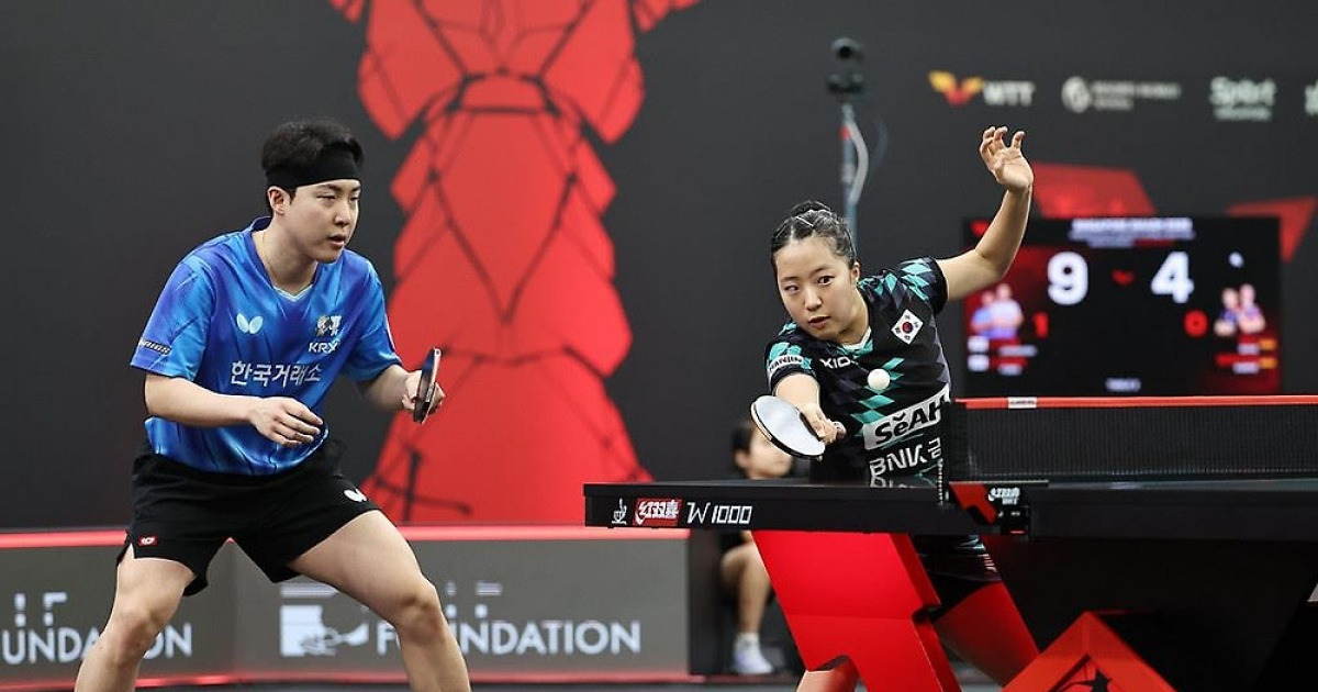 탁구 혼복 세계랭킹 1위 임종훈-신유빈, 싱가포르 스매시 준우승