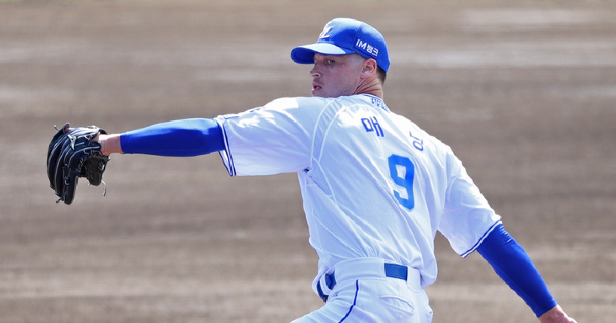 ‘매닝 팔꿈치 수술’ 삼성, 지금이라 차라리 다행인가…‘치료 끝’ 원태인 한국서 MRI 재확인 [SS오키나와in]