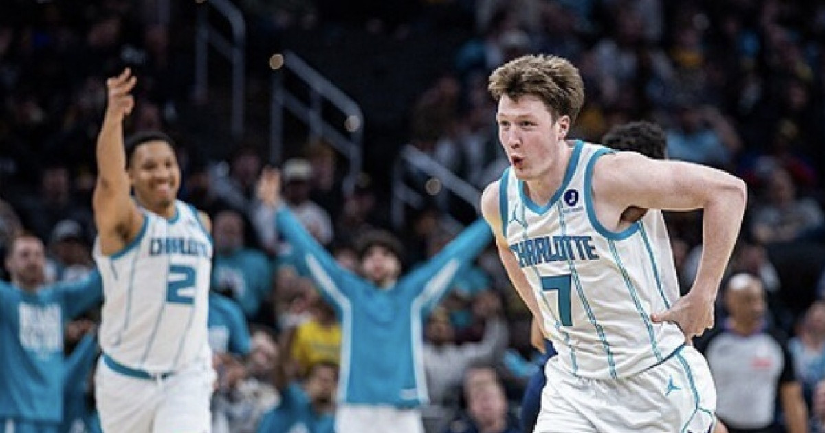 크누펠의 폭발적인 3점슛, 샬럿 호네츠의 승리와 신인 최다 기록