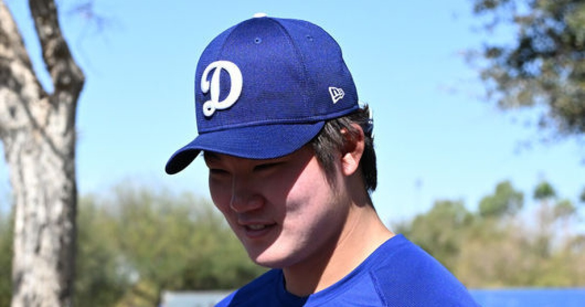 '하루에만 200가지 훈련이라니' WS MVP 야마모토와 혹독한 합동 훈련…제2의 박찬호, 제구 불안 꼬리표 떼낼까