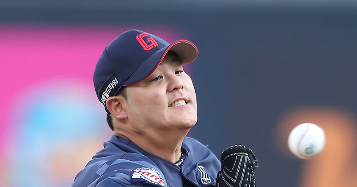 이게 롯데 50-40억 FA들이 처한 현실이다 "제대로 경기 나오면, 그때 판단"…반전 만들 수 있나