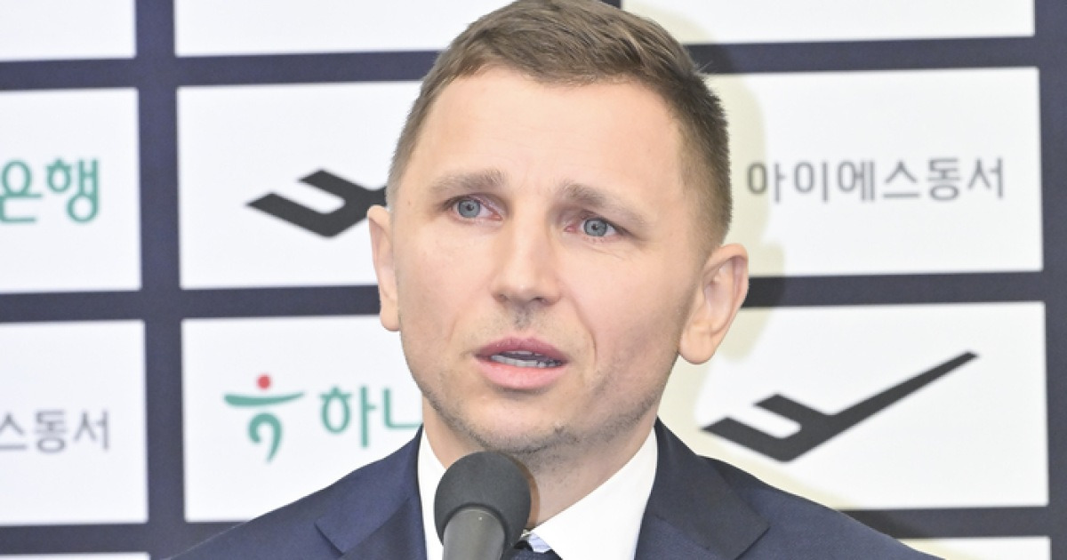 한국 농구 대표팀, 일본에 72-78 패... 2승 2패로 2위