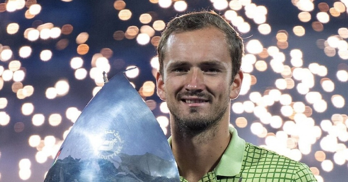 메드베데프, 두바이 테니스 대회 우승으로 세계랭킹 10위 재도전