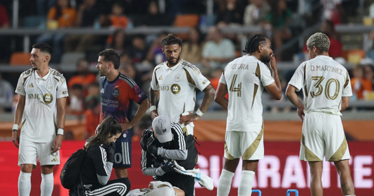 “큰 부상으로 이어질 수 있었다” 손흥민 향한 파울에 유감 드러낸 LAFC 감독 [인터뷰]