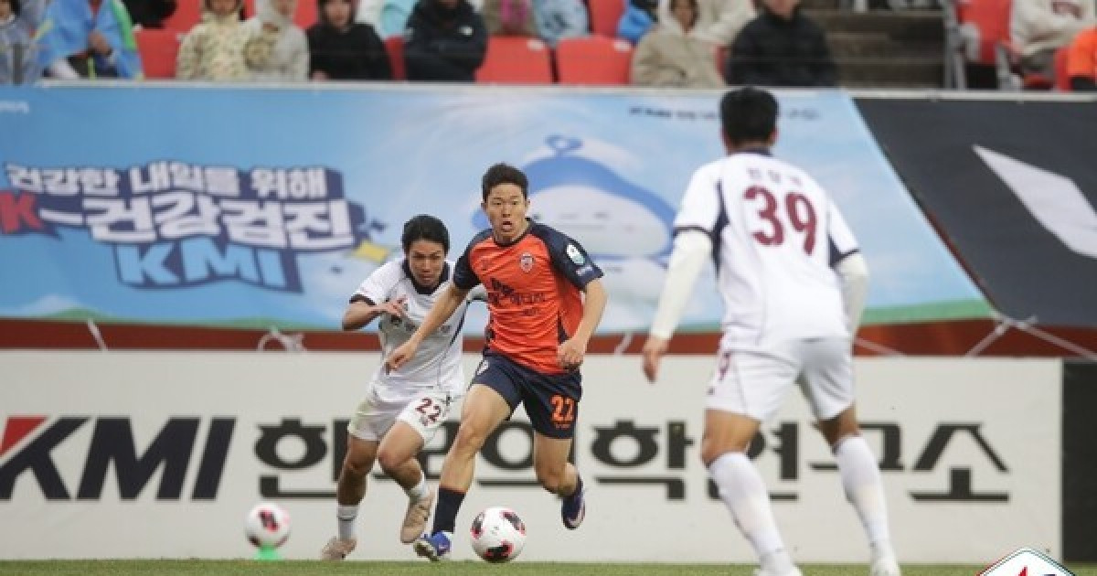 제주SK와 광주, 0-0 무승부로 경기 종료
