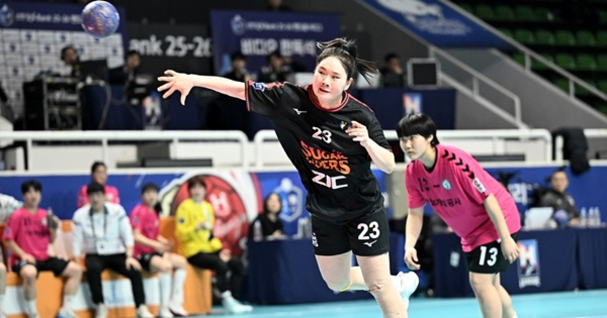 '송지은 6골' SK슈가글라이더즈, 경남개발공사에 역전승…12연승+선두 질주