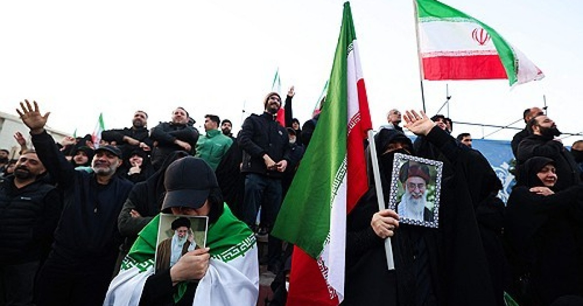 [이란 최고지도자 폭사] 이란, 2026 월드컵 보이콧 '초강수' 꺼냈다…프로축구리그 전격 중단+외국인 선수 탈출 시도까지