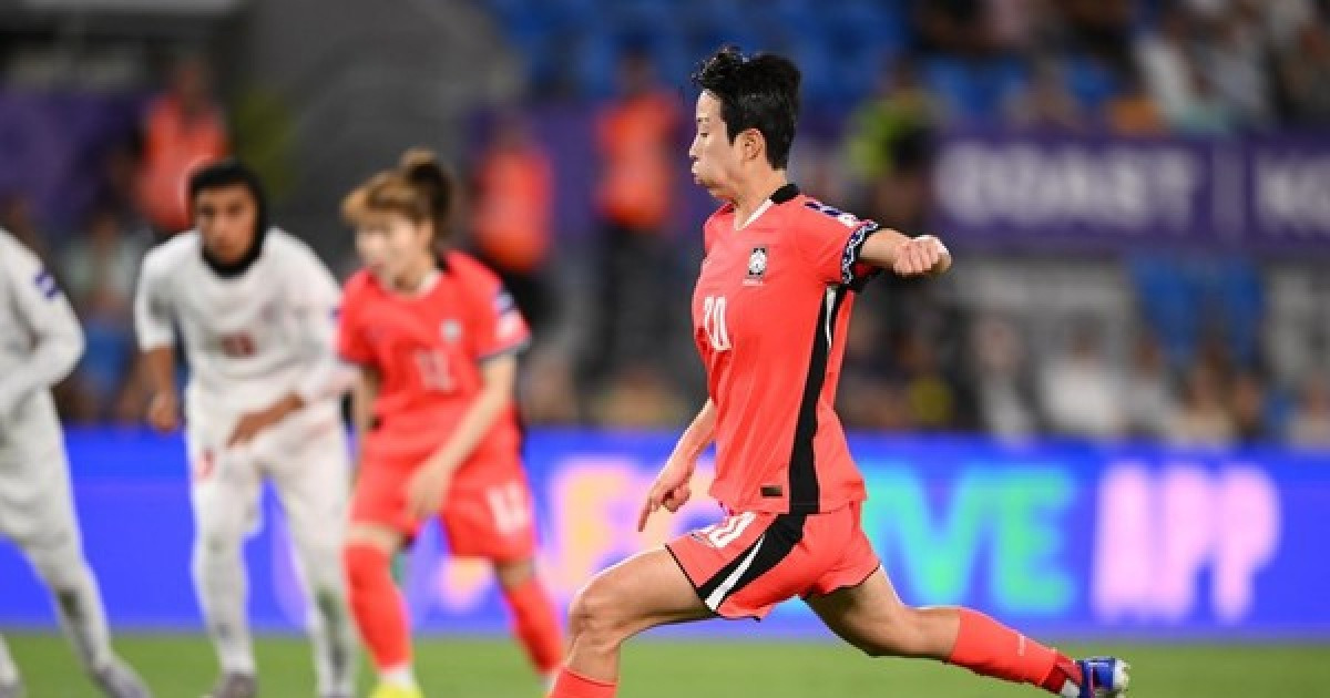 한국 여자 축구, 이란을 3-0으로 완파하고 A조 1위 자리 차지