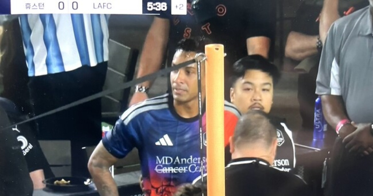 ‘퇴장에도 손흥민에 끝까지 항의’ LAFC 감독 결국 한마디 했다…“잘 알던 선수지만, 쏘니 발을 봐라”