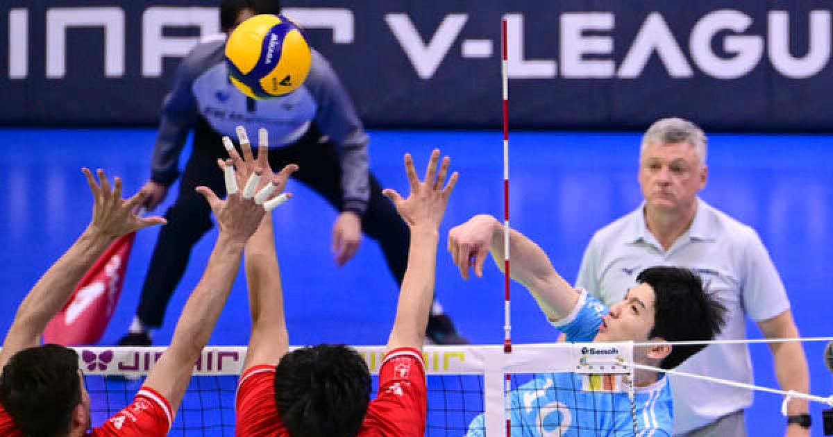 선두 지킨 인천 대한항공, 한국전력 꺾고 ‘1위 굳히기 시동’