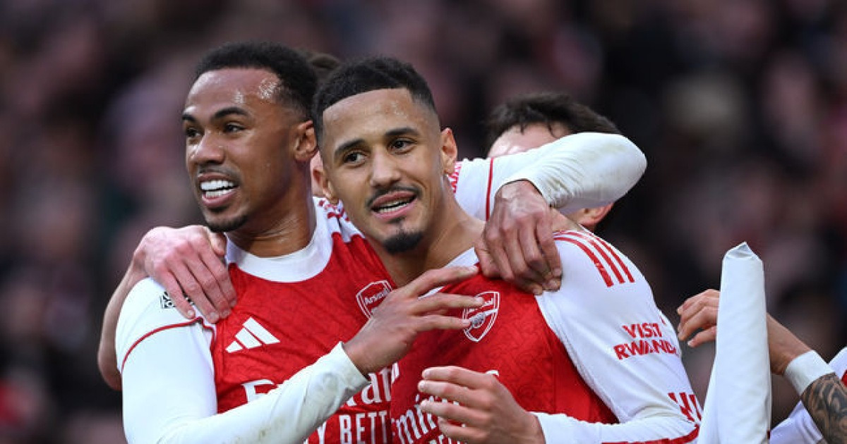 아스날, 코너킥에서 '쾅쾅' 첼시 2-1 제압...PL 선두 유지