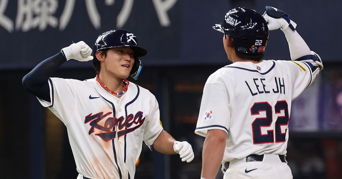 WBC 류지현호 완전체 출격…日 한신과 연습경기서 무승부