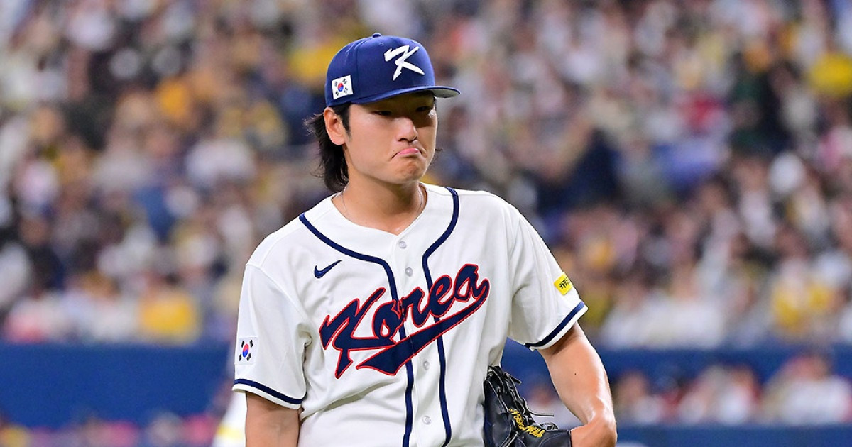1회 '156km/h' 퍼펙트→2회 '3실점' 와르르 왜? '국대 1선발' 부진 이유 있었네…"손톱 불편함 조기 교체" [오사카 현장]