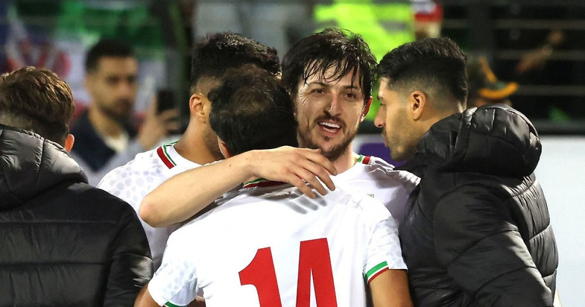 이란 프로축구, 전쟁으로 인한 무기한 연기와 선수들의 탈출