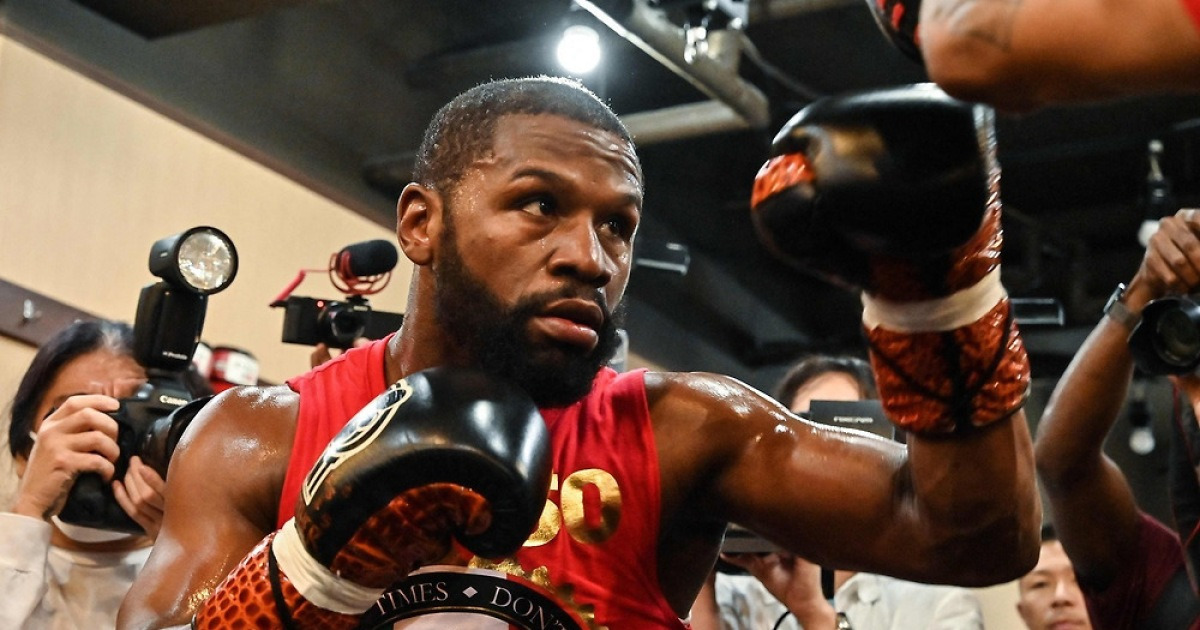 파키아오와 '세기의 대결' 앞둔 메이웨더, 6월 킥복서 상대