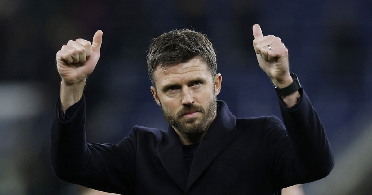 맨유, 4-2-3-1 전술로 안정감 찾다