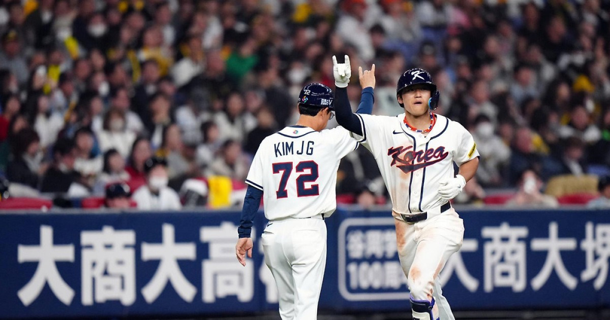 오사카 돔구장에 꽂은 ‘희망’… 위력 찾은 김도영 동점포