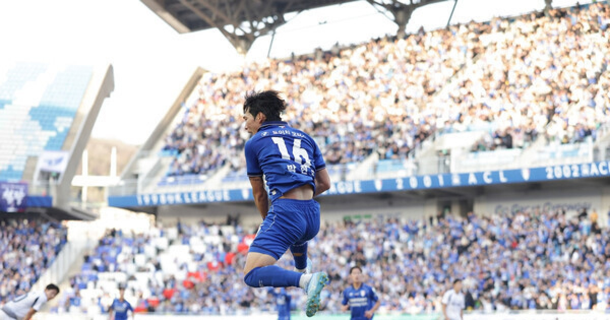 2026 K리그 개막 라운드, 역대 최다 관중 기록으로 화려한 개막