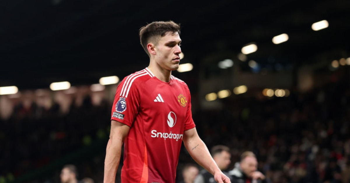 맨유의 미지의 미드필더, 우가르테의 미래는?