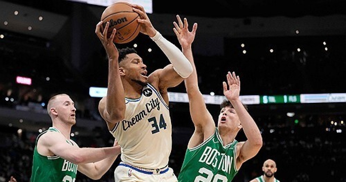 '무용지물' MVP의 복귀에도 27점차 대패... 밀워키, 점점 멀어지는 PO