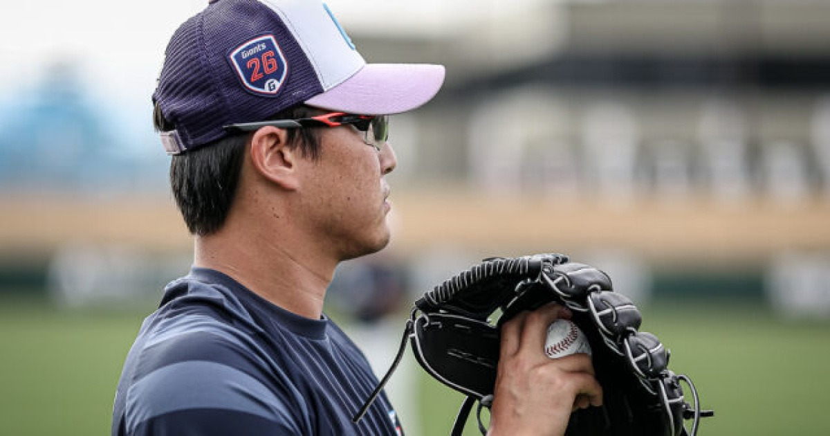 홈런-도루 2개씩 허용, 무너진 안경 에이스…엘빈-비슬리와 트리오 구축해야 하는데, 시즌에선 다를까