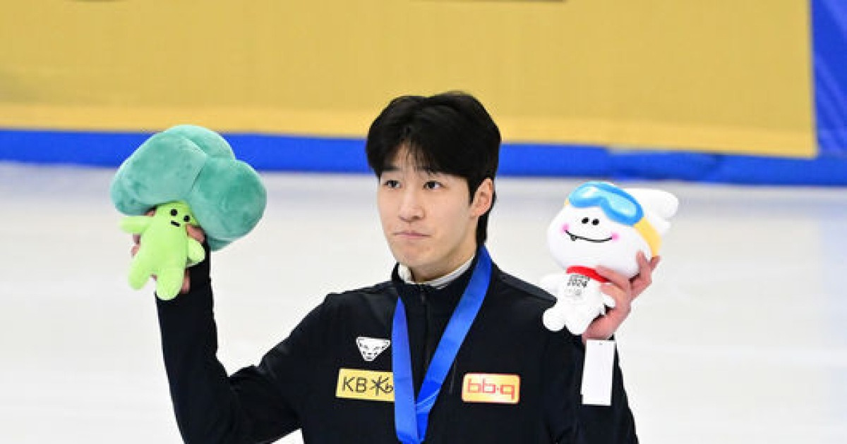 '논란 또 논란' 황대헌, 침묵 끝내나...세계선수권 후 '린샤오쥔 사건' 직접 입 연다