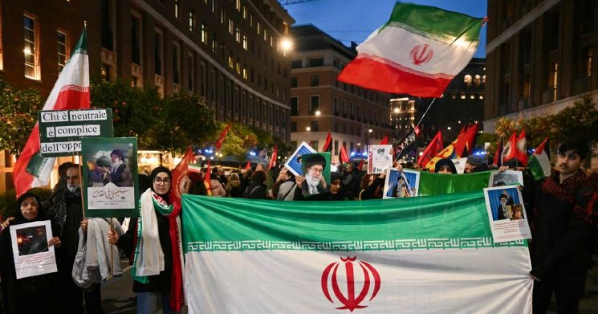 이란 대표팀, 월드컵 출전 불투명... ekonomische 손실과 예선 제한 위기