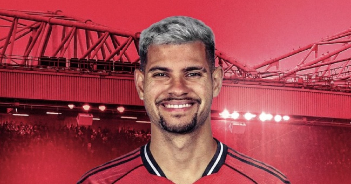 맨유의 미드필드 세대교체, 기마랑이스 영입설에 관심 집중