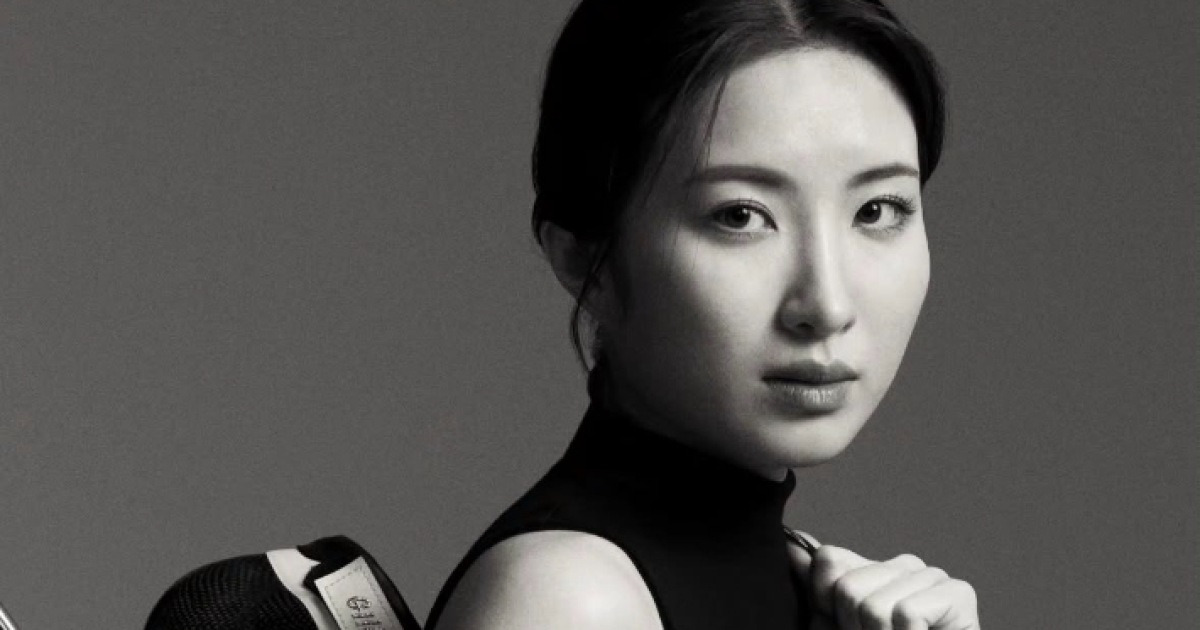 김길리, 스케이트화 메고 샤넬 화보 등장 "나다운 모습으로 도전"