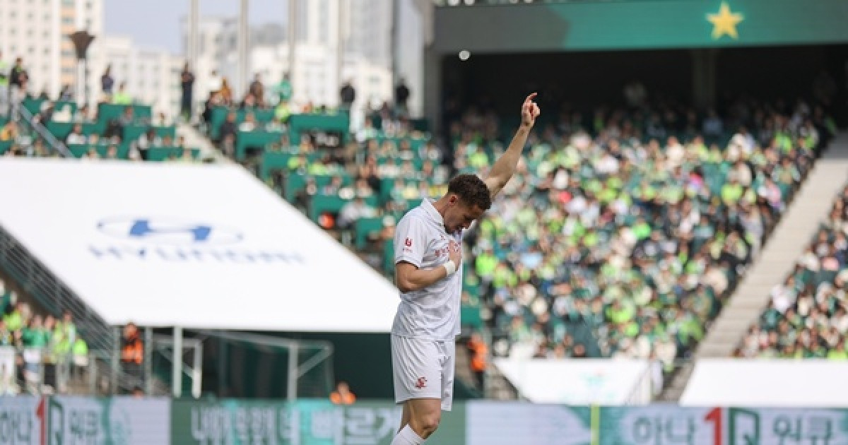 K리그 1라운드 MVP와 베스트11, 팀 선정 발표: 부천과 안산의 강력한 출발