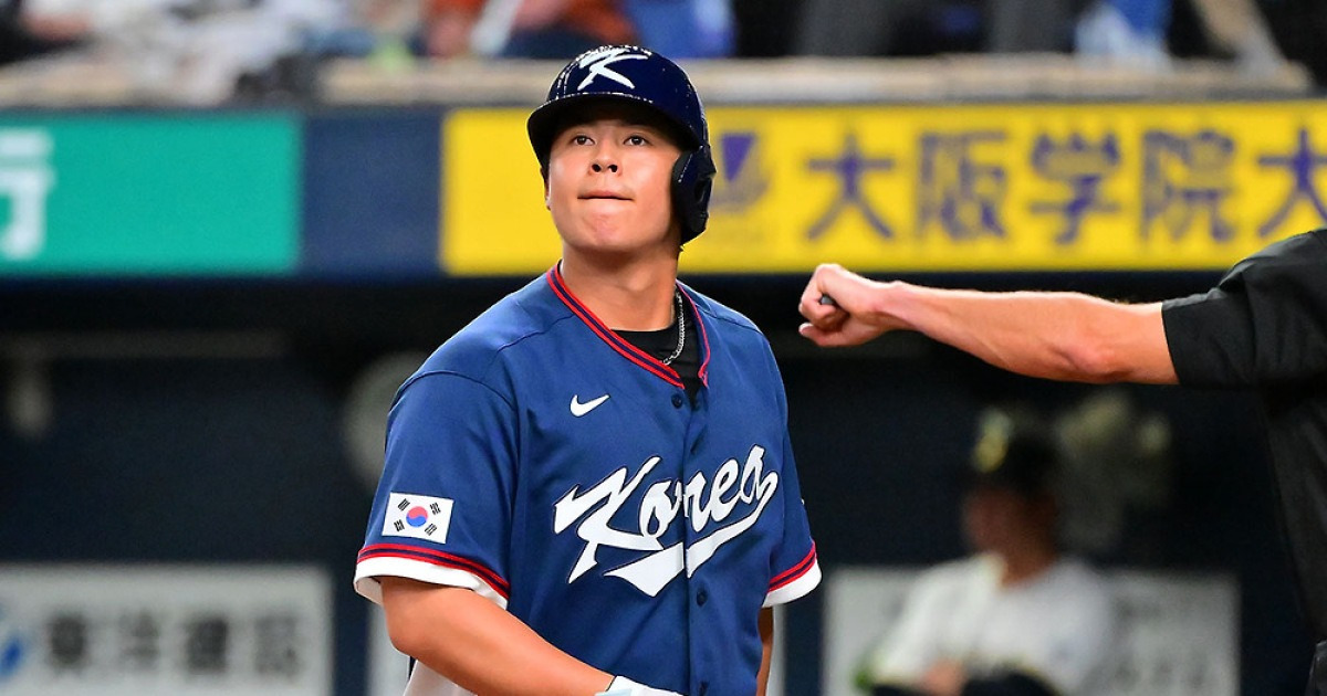 WBC 대표팀, 노시환의 헌신적 수비와 희생 번트로 승부의 균형 유지