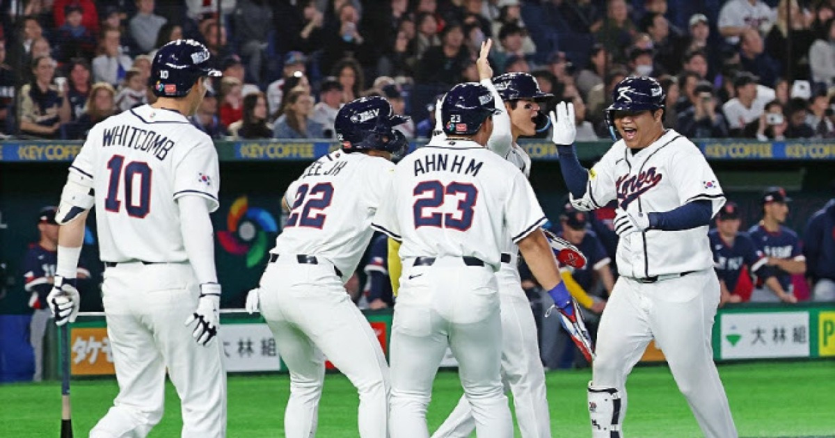 한국, WBC 첫 경기서 체코에 11-4 대승...17년 만에 첫 승