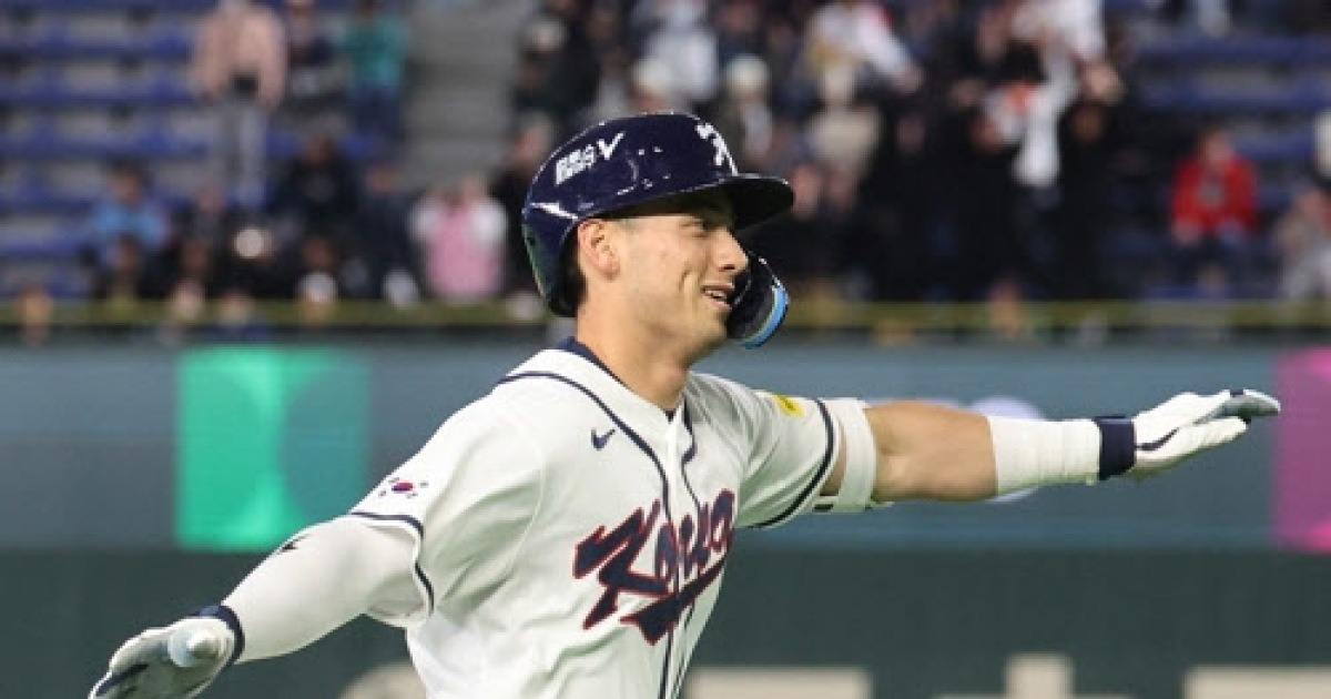 한국, WBC 첫 경기서 체코 격파...위트컴·존스의 맹타