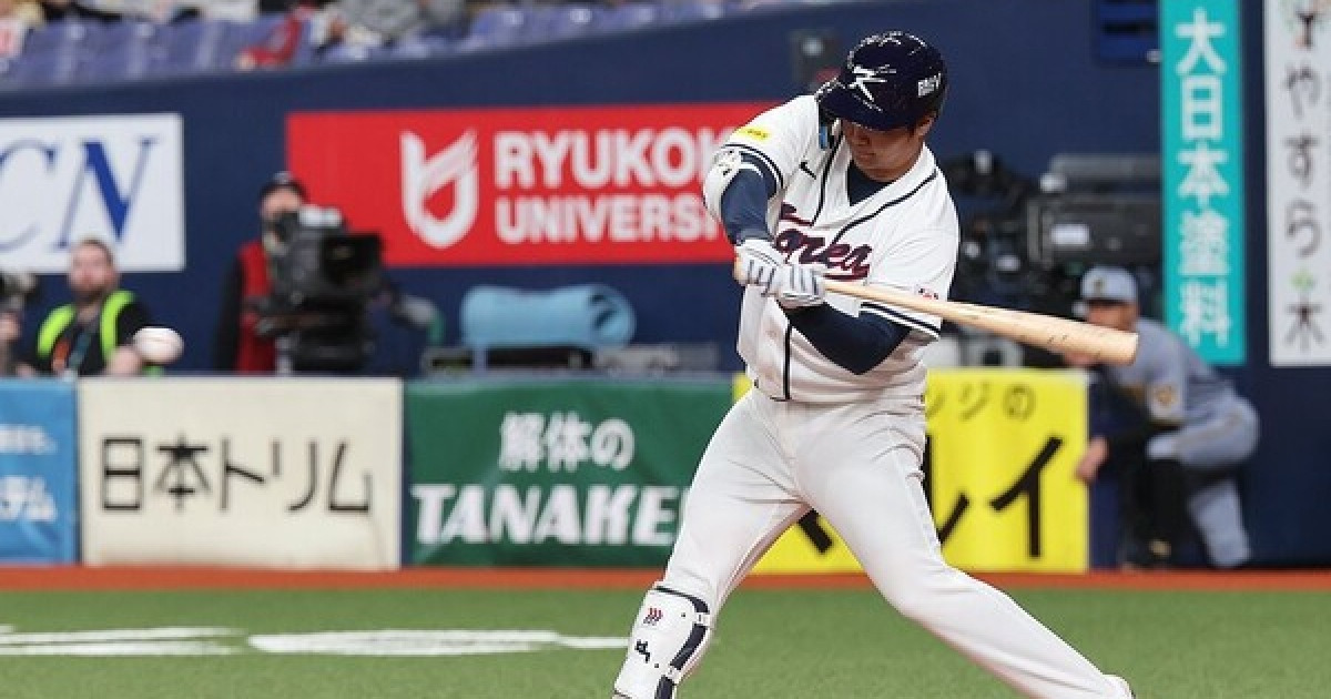 '문보경 만루포!'... 체코 선발 강판시키고 1회말 4-0 리드[WBC 체코전]