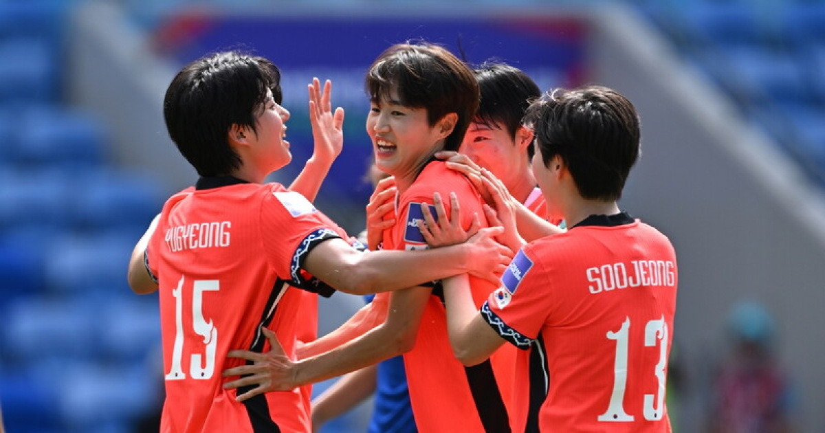 여자축구 필리핀에 3-0 완승…아시안컵 2연승으로 8강 진출