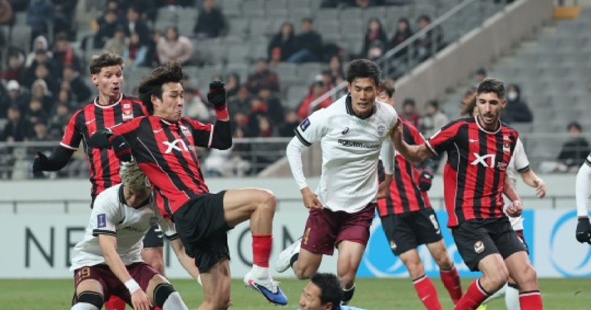 FC서울, 홈서 고베에 또 0-1 패...페널티킥 실축·크로스바 불운, 8강 진출 빨간불