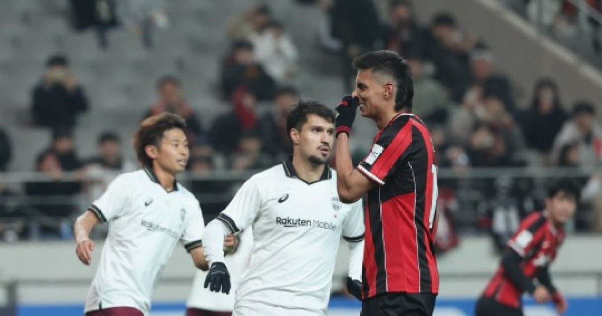 김기동 감독 "PK 실축 후이즈 급한 마음 내려놓으면 또 찬스는 올 것 "