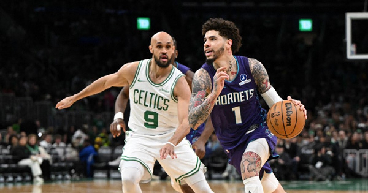 TD가든을 뒤덮은 말벌 떼...샬럿, 보스턴에 29점 차 대승