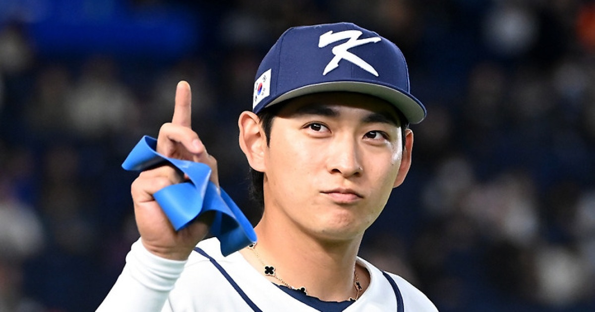 "부었다" 왼발 꺾인 이정후 주저앉자, 韓 아찔했다…"일단 경기는 할 수 있는 상태인데…"