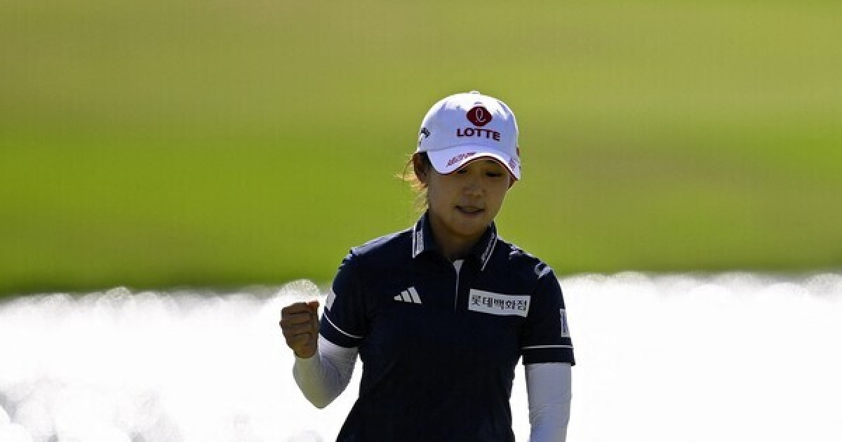 황유민, 블루베이 LPGA 2라운드에서 6개 버디 기록했지만 5타 차로 11위로 후퇴