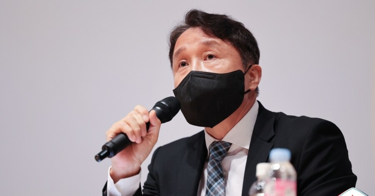 파주 프로 축구단, 올리브크리에이티브와의 계약 논란