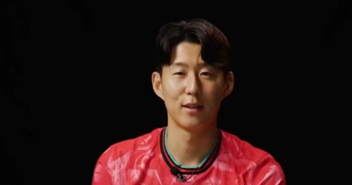 [오피셜] 손흥민, FIFA에 직접 말했다 “난 호날두를 가장 좋아해…” 공식 인터뷰 통해 롤모델 밝혀