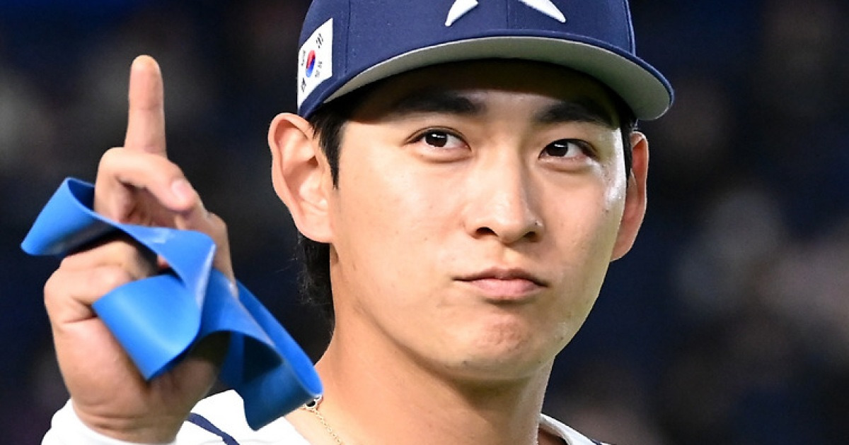 한-일전, 승부의 열기를 끌어올리는 이정후의 스피치