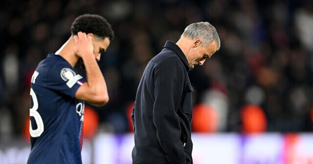 "자신감은 슈퍼마켓에서 살 수 없다" 루이스 엔리케 감독 한숨… 모나코전 참패, PSG 분위기 심상치 않다