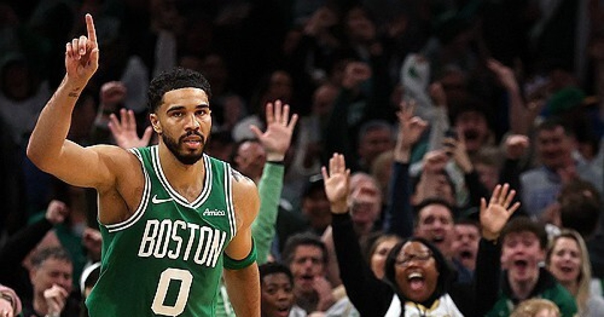 '15-12-7' 10개월 만에 복귀 테이텀, 역시나 명불허전이었다