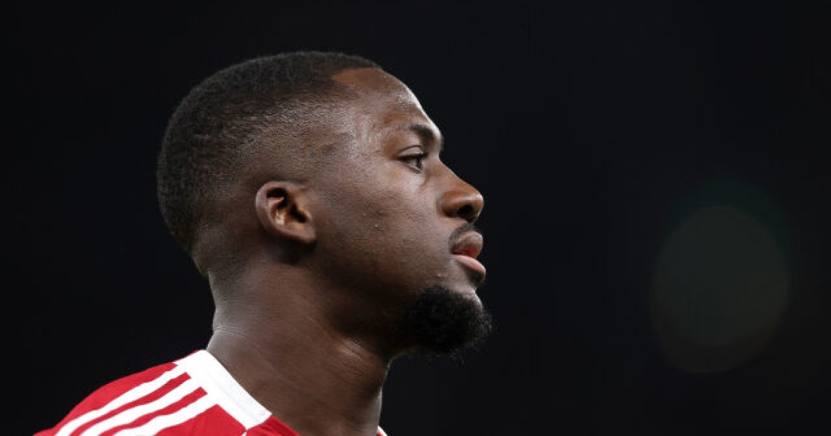 '레알·바르사 관심 완전 차단한다'…리버풀 주전 CB 지키기 위해 "역대 최대 규모 급여 제안"