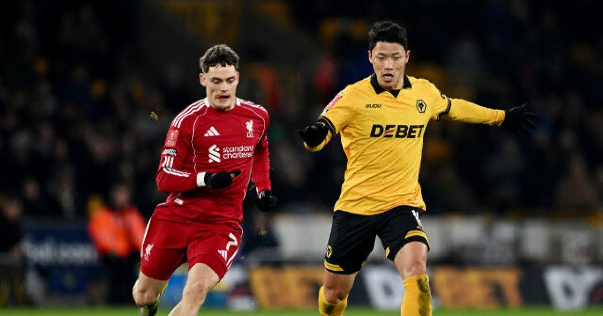 황희찬, 리버풀 상대로 시즌 3호골 폭발…울버햄튼은 FA컵 16강서 탈락