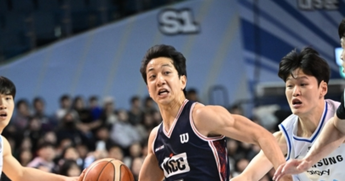 KCC, 삼성을 81-79로 이기며 6강 PO 진출 희망 불시착