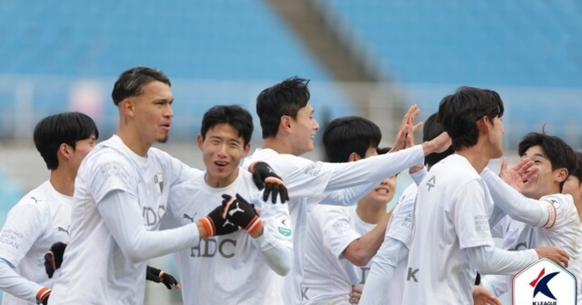 부산 아이파크, 안산 원정에서 3-1 승리... 크리스찬과 가브리엘의 결승골이 결정적