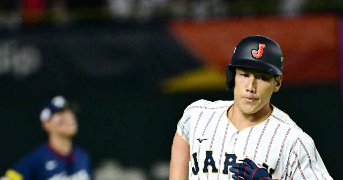 '한국 기사회생' 요시다, 역전 투런포 폭발→日 2-1 리드 [MD도쿄]